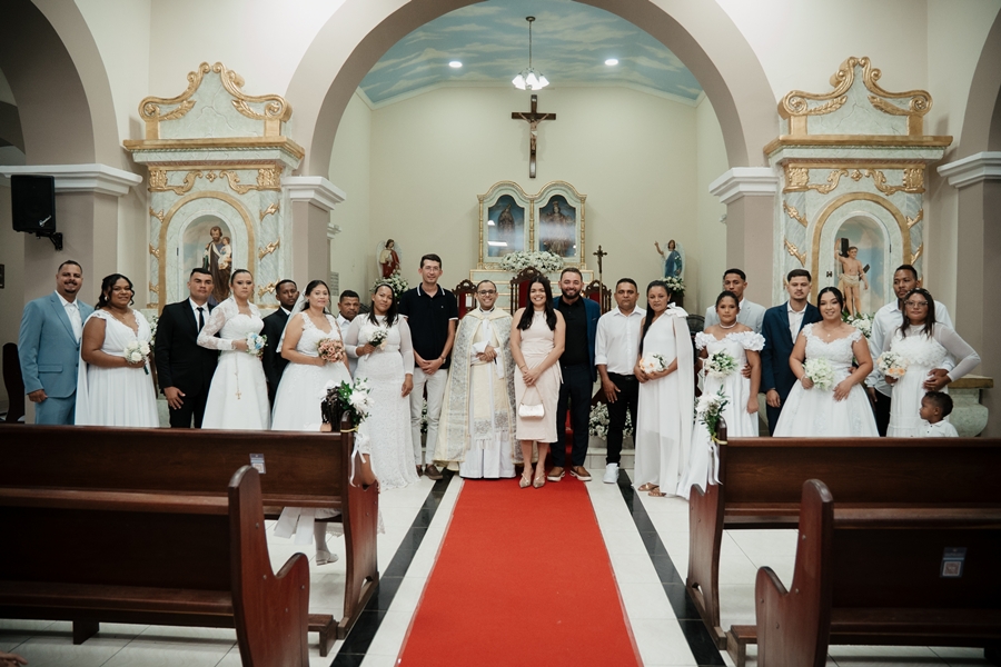 Curral de Cima realiza Casamento Comunitário e celebra união de nove casais