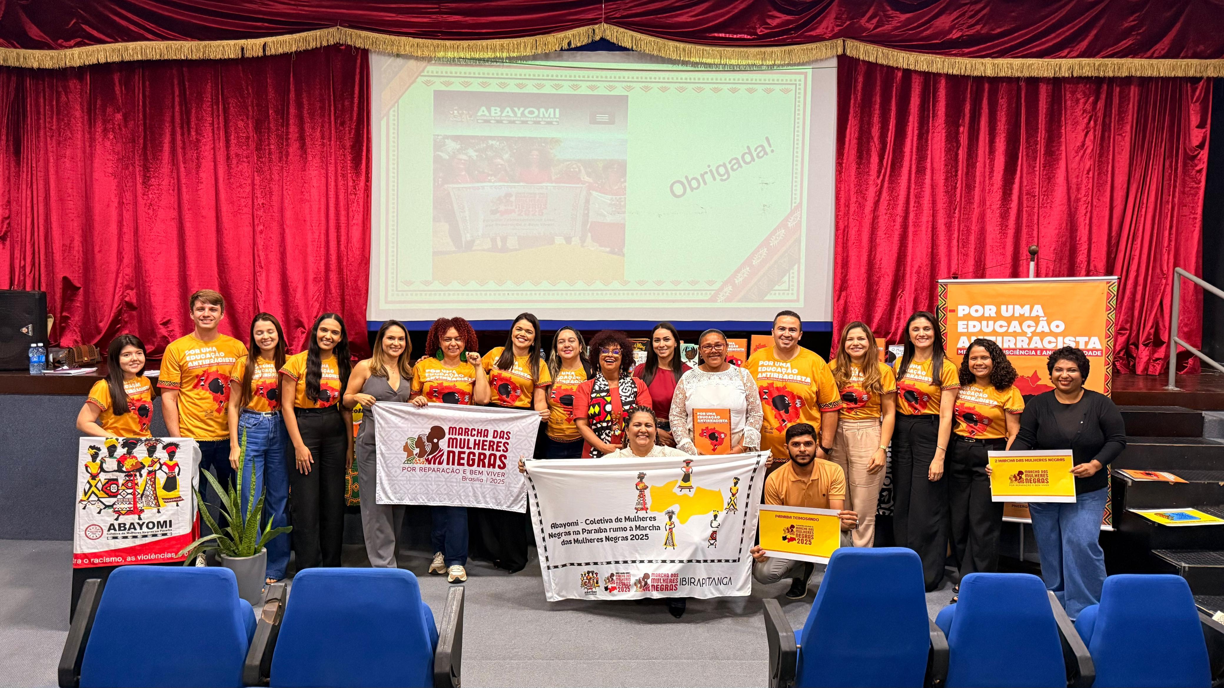 Curral de Cima promove encontro formativo pioneiro por uma educação antirracista