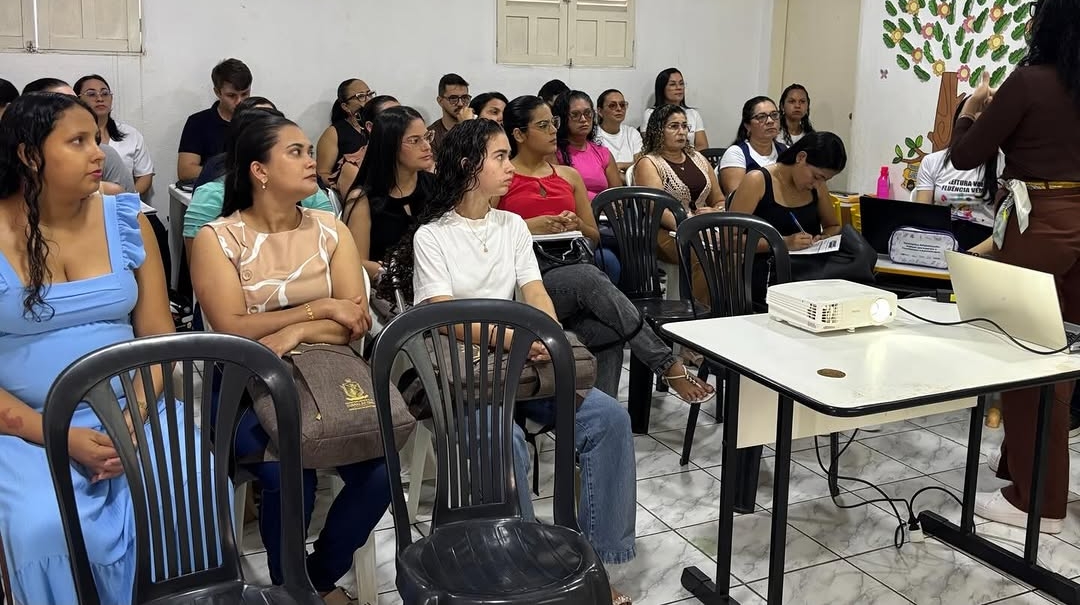 Educação de Curral de Cima promove formação do Pacto pelo Tempo de Aprender